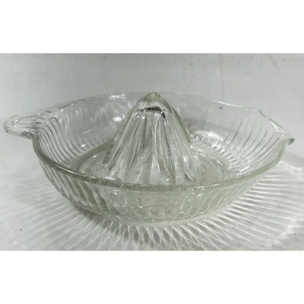 Vintage Pressed Glass Clear Juicer Orange Lemon Citrus Reamer W/ Handle Spout